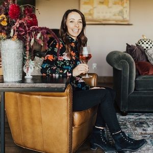 Meet your Posher, Erica